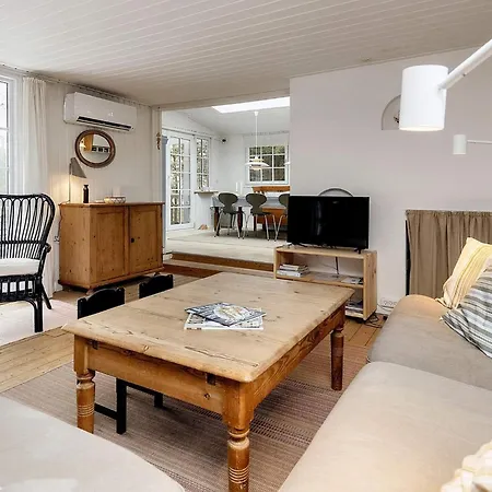 5 Person In Holiday home *